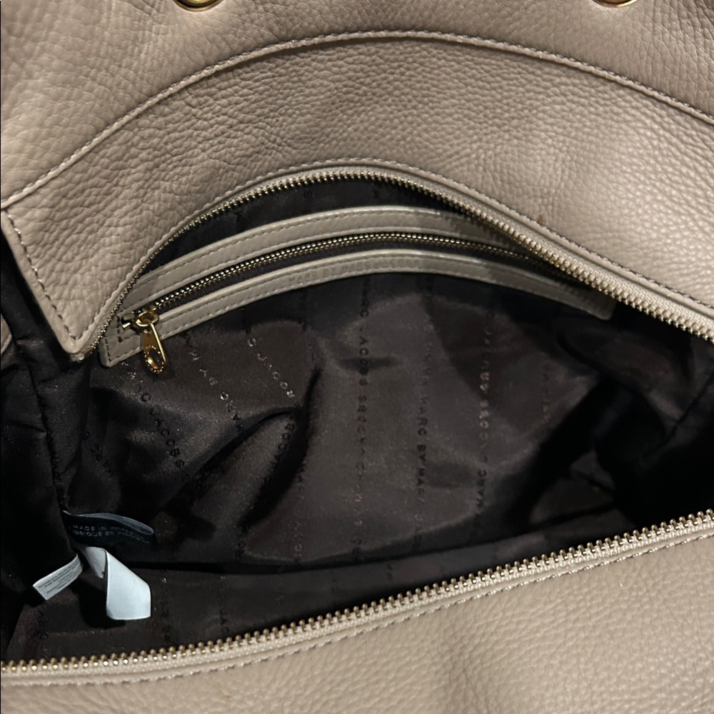 Marc By Marc Jacobs Beige Shoulder Bag - Picture 4 of 5